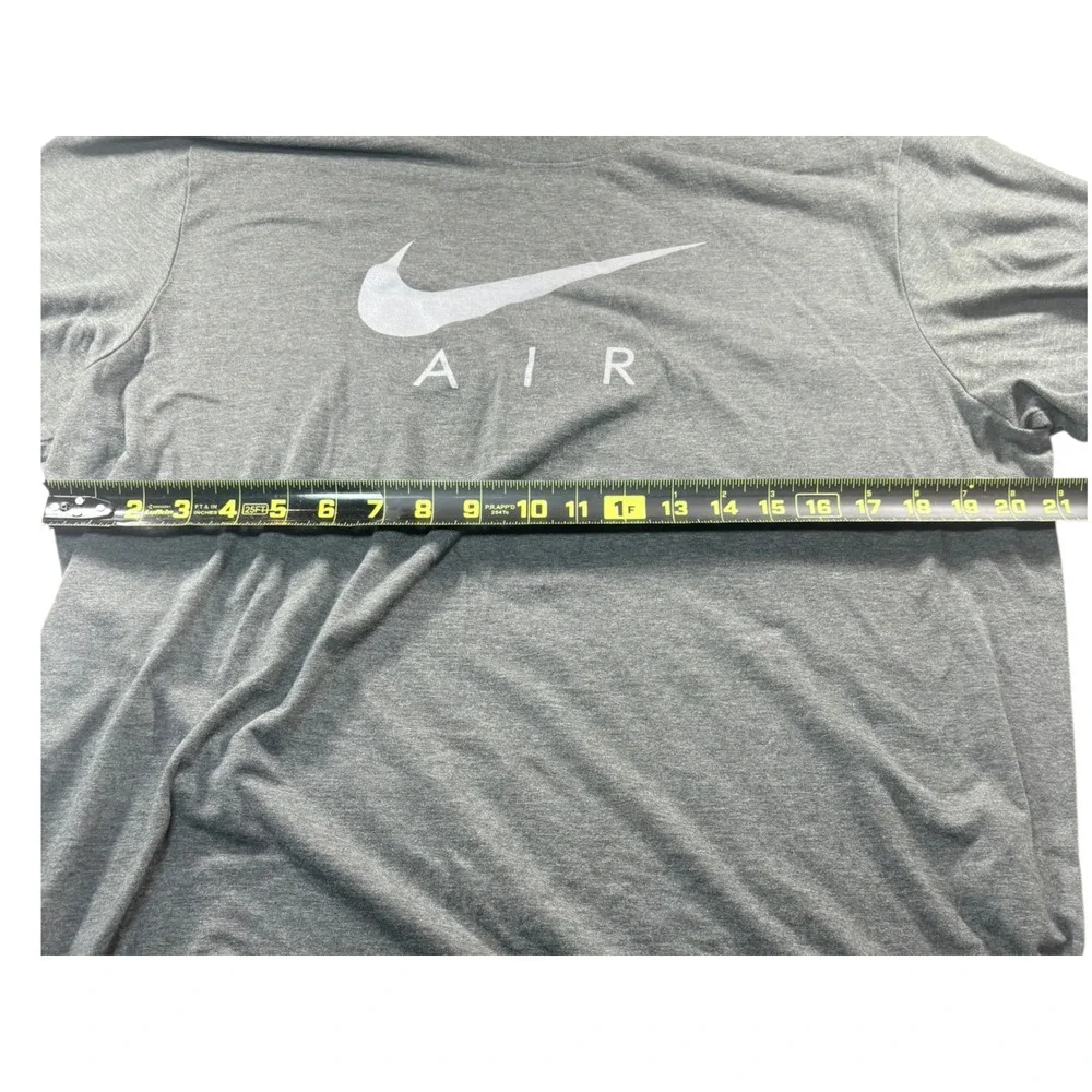 Nike T-Shirt Mens Large Grey Excellent Air Graphic Swoosh Short Sleeve Tee